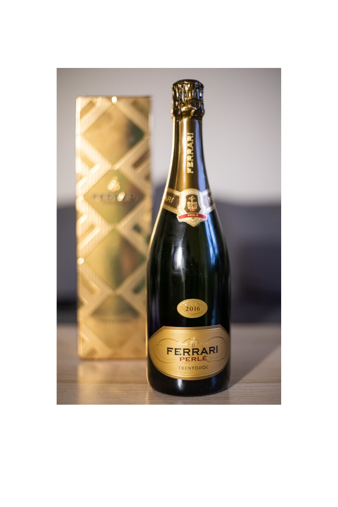 Ferrari Perlé Brut - Metodo Classico
